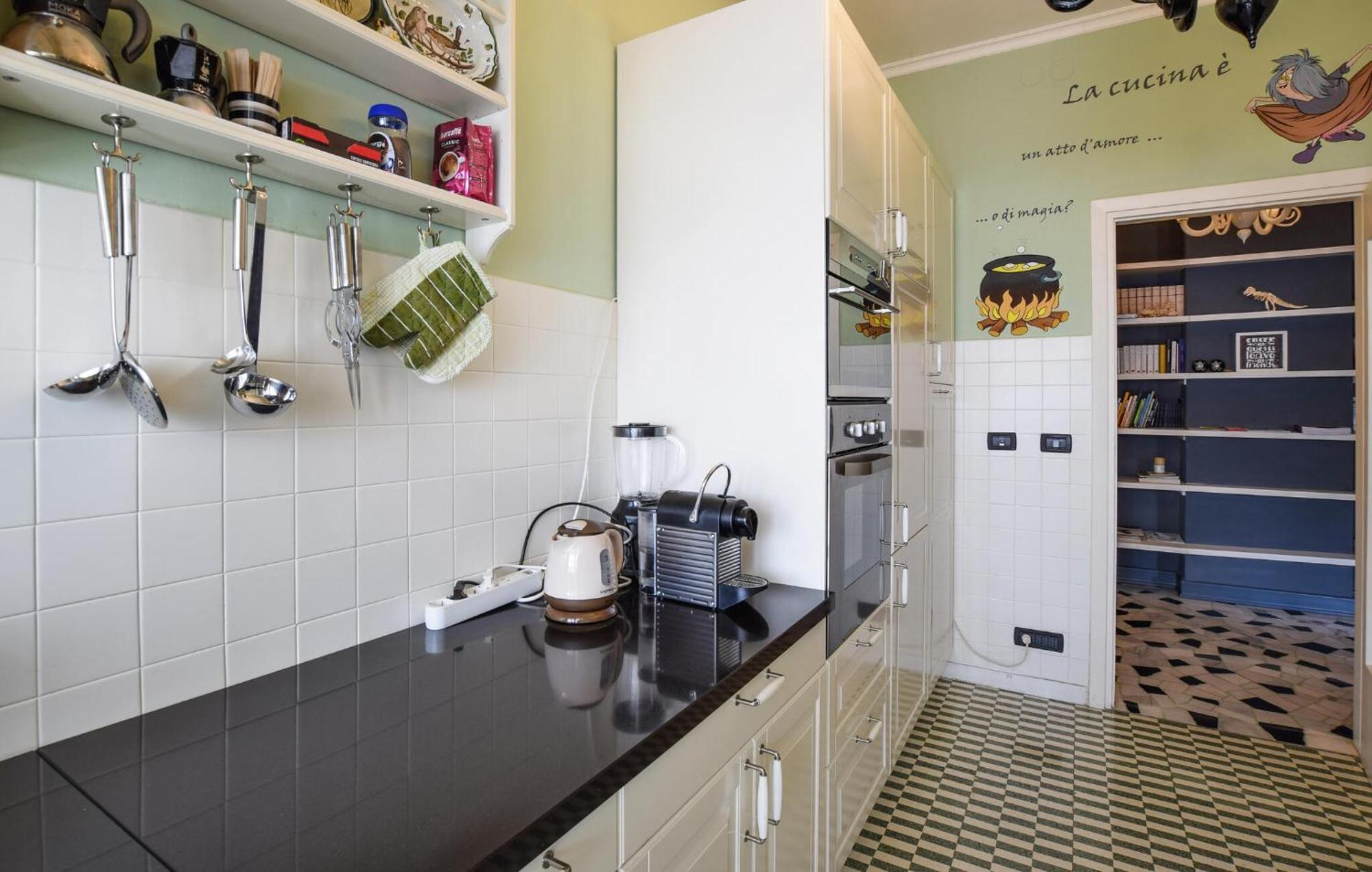 2 Bedroom Cozy Apartment In Gorizia Extérieur photo