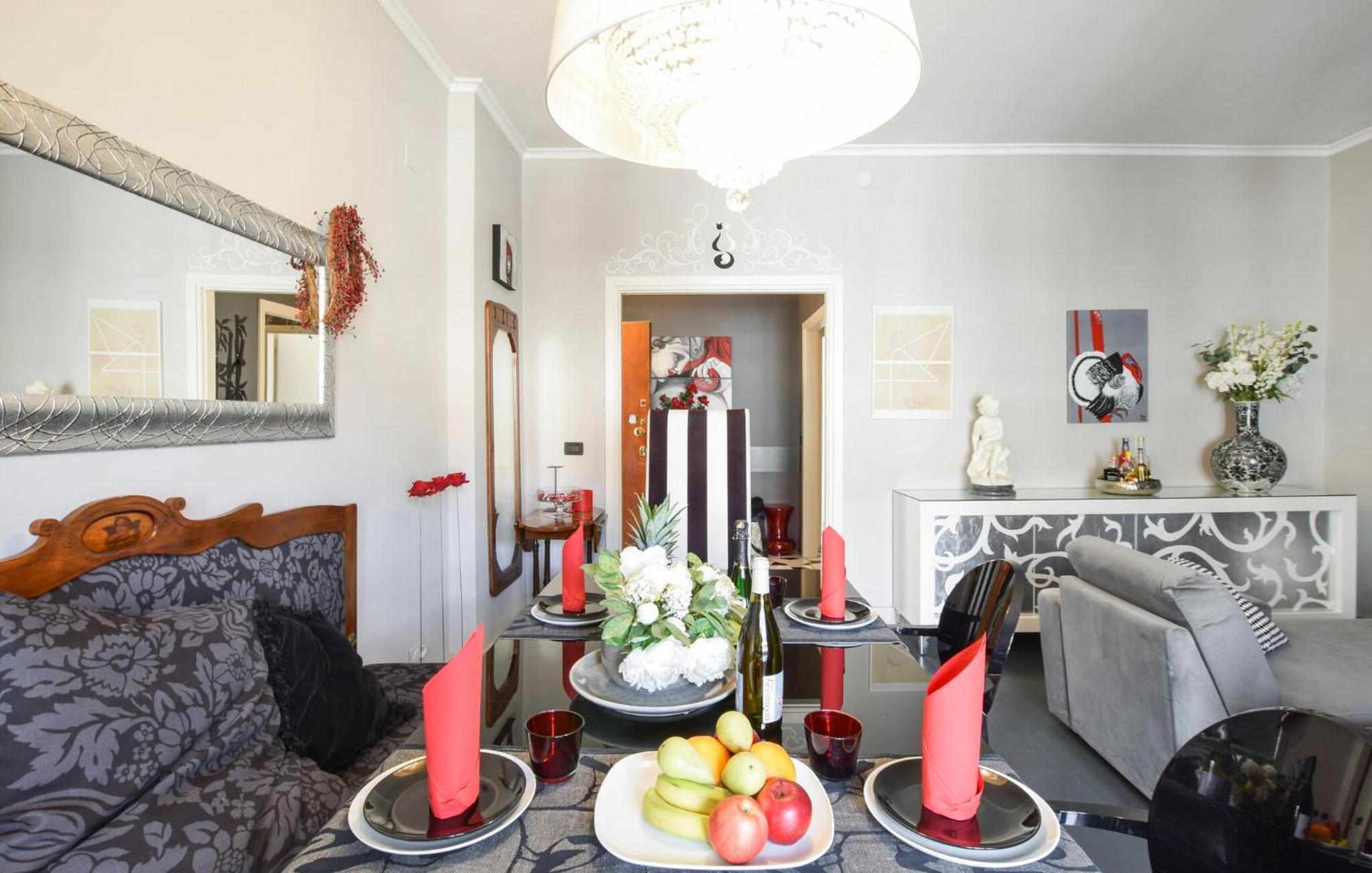2 Bedroom Cozy Apartment In Gorizia Extérieur photo